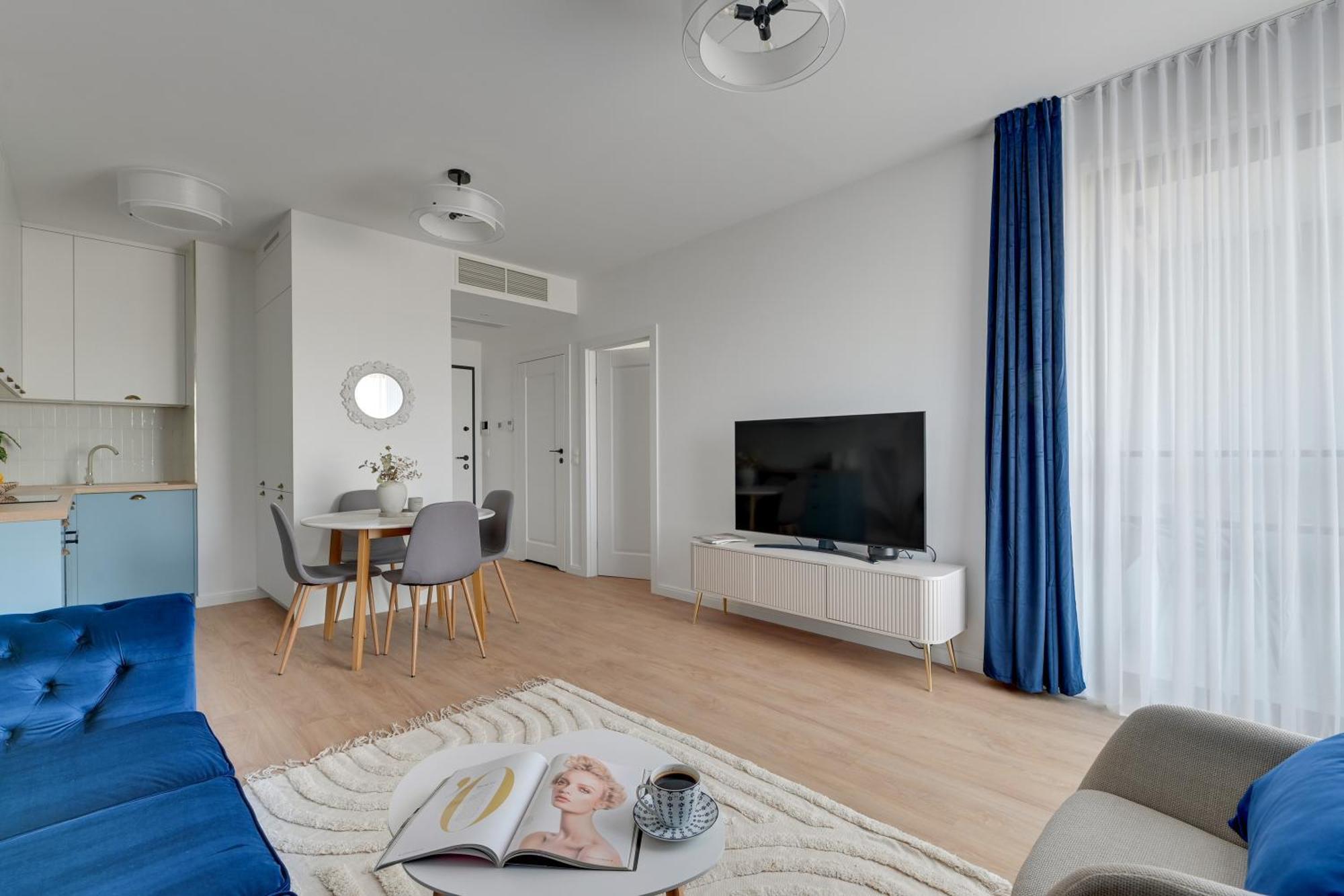 Apartment Doki Living - Foodhall & Parking By Downtown Gdansk