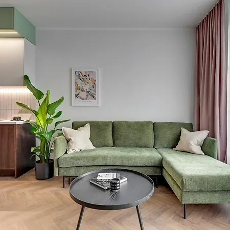 Doki Living - Foodhall & Parking By Downtown Apartments Gdansk Exterior photo