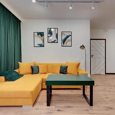Doki Living - Foodhall & Parking By Downtown Apartments Gdansk Room photo