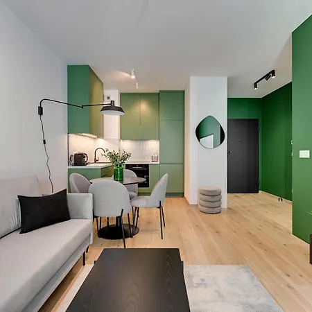 Doki Living - Foodhall & Parking By Downtown Apartments Gdansk Room photo