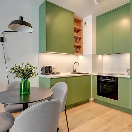 Doki Living - Foodhall & Parking By Downtown Apartments Gdansk Room photo