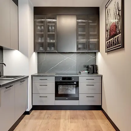 Doki Living - Foodhall & Parking By Downtown Apartments Gdansk Room photo