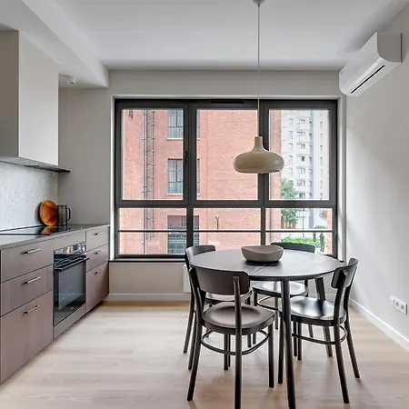 Doki Living - Foodhall & Parking By Downtown Apartments Gdansk Room photo