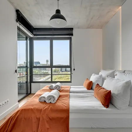 Doki Living - Foodhall & Parking By Downtown Apartments Gdansk Room photo