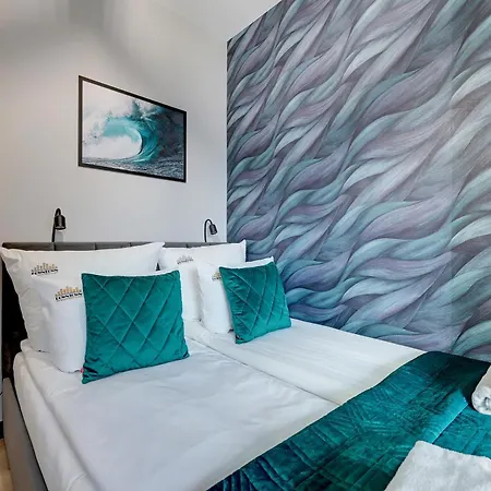 Doki Living - Foodhall & Parking By Downtown Apartments Gdansk Room photo
