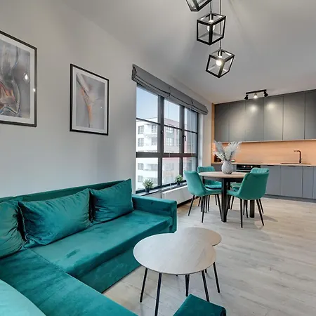 Doki Living - Foodhall & Parking By Downtown Apartments Gdansk Exterior photo