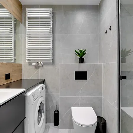Doki Living - Foodhall & Parking By Downtown Apartments Gdansk Room photo
