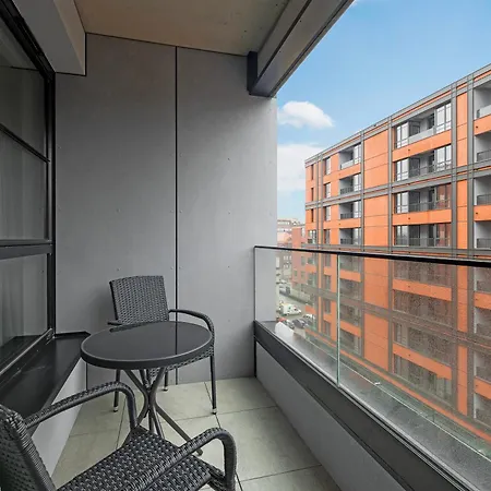 Doki Living - Foodhall & Parking By Downtown Apartments Gdansk Room photo