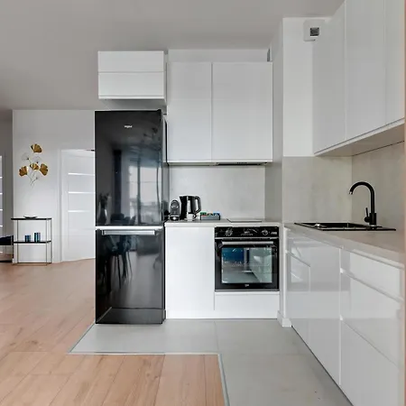 Doki Living - Foodhall & Parking By Downtown Apartments Gdansk Room photo