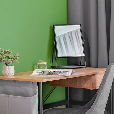 Doki Living - Foodhall & Parking By Downtown Apartments Gdansk Room photo
