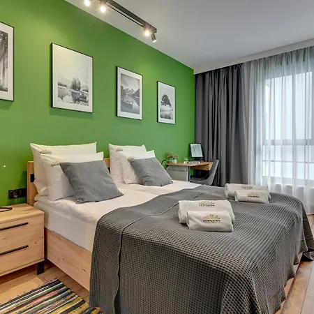 Doki Living - Foodhall & Parking By Downtown Apartments Gdansk Room photo